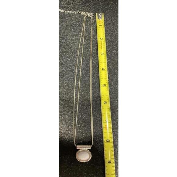 Worthington metal necklace w/white jewel costume jewelry - Picture 3 of 5